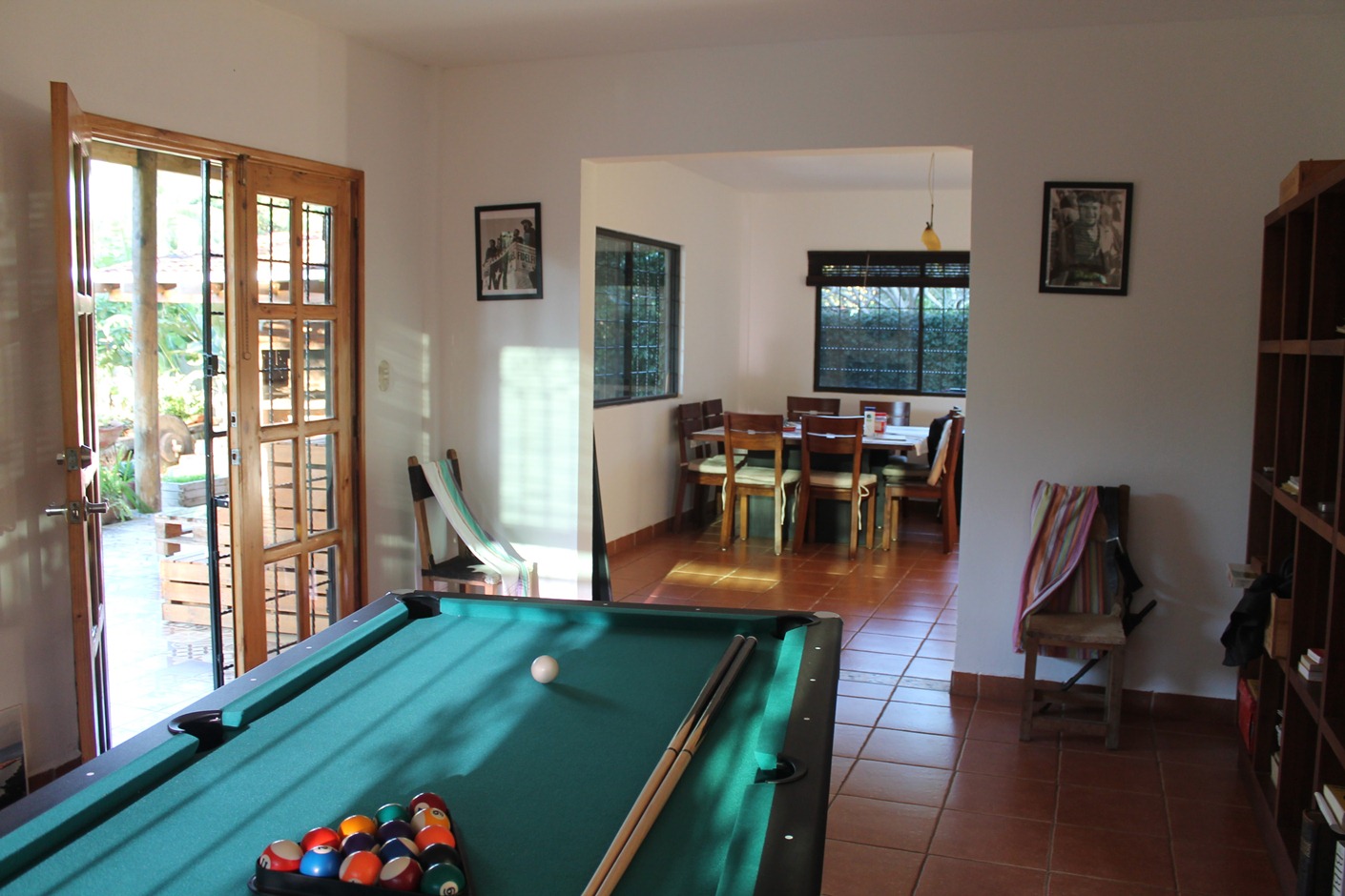 Casa Con Amplia Area Verde