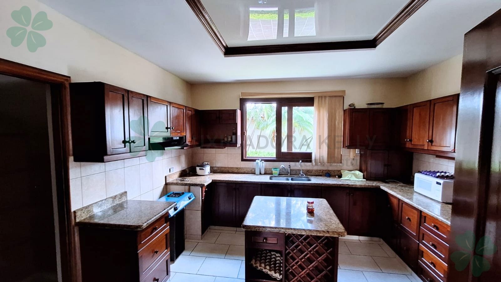 En venta linda casa en la Estancia de Santo Domingo